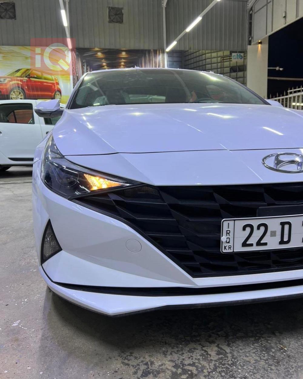 هیوندای ئەلەنترا